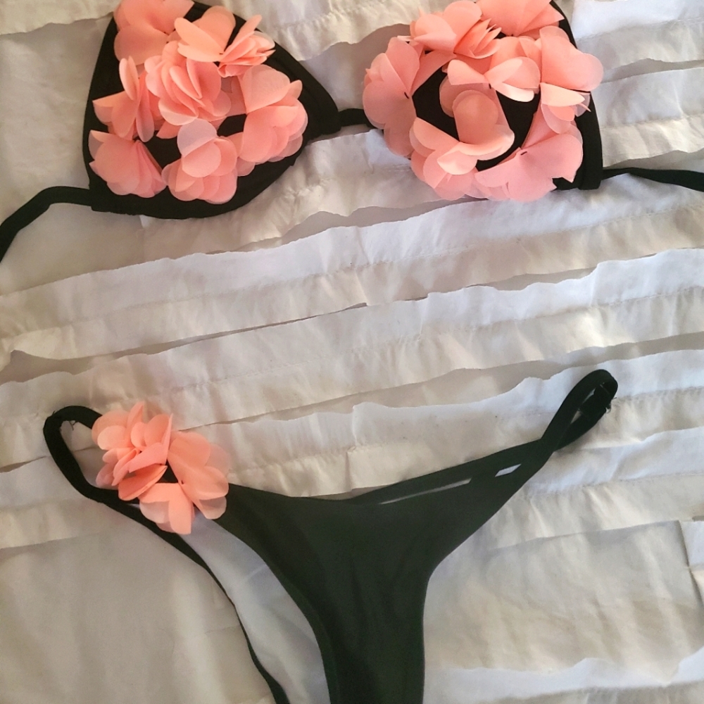 Swimming suit